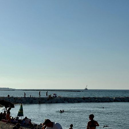 Hotel La Casa Dei Nonni Al Mare Bari Exteriér fotografie